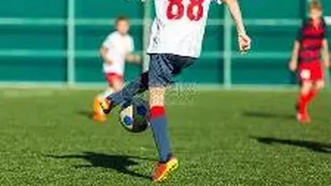 赫内斯评价：凯恩顶级中锋，伊萨克价值翻倍至25亿欧